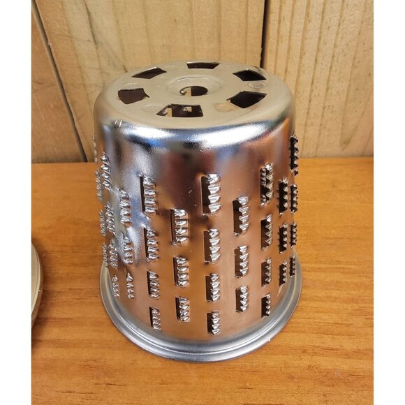 Vintage Vollrath 6003 King Kutler Manual Food Processor - Picture 10 of 13